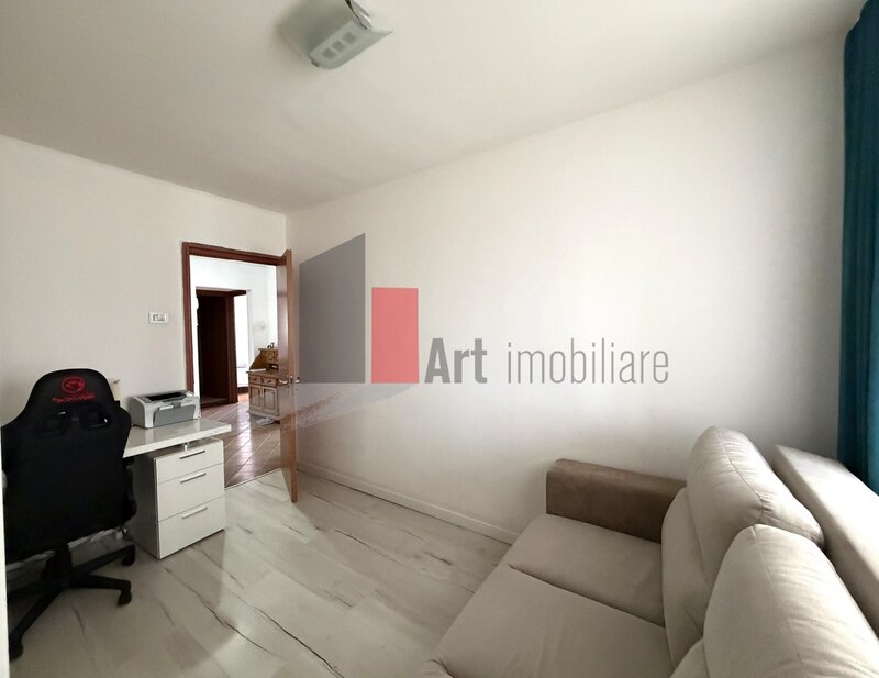 Aparatorii Patriei, Berceni, apartament 4 camere zona