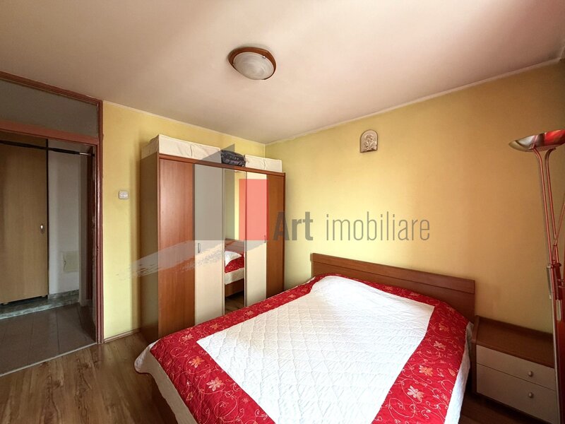 Aparatorii Patriei, Berceni, apartament 4 camere zona